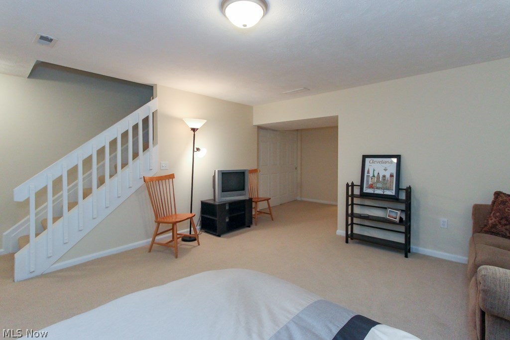 Larchmere Sq Condo - Residential