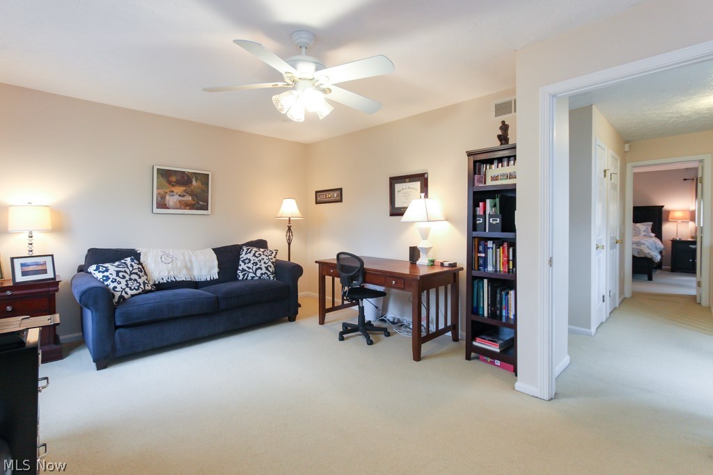 Larchmere Sq Condo - Residential