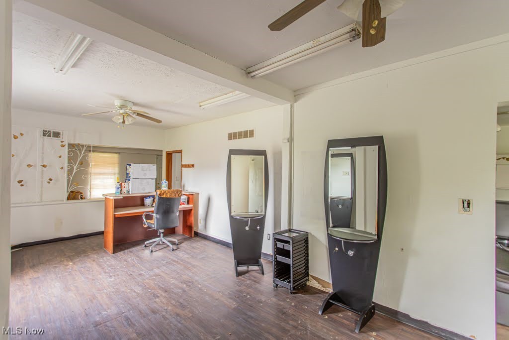 Murray Hine & Haseltine - Residential