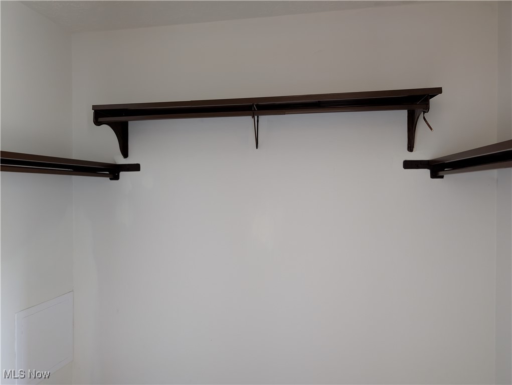 Tract 6 City/Akron - Residential Lease