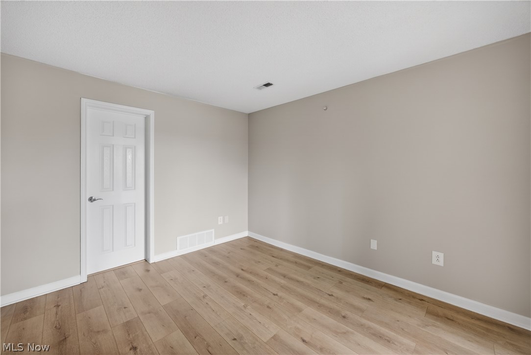 Fox Hollow/Woodhawk Condo - Residential