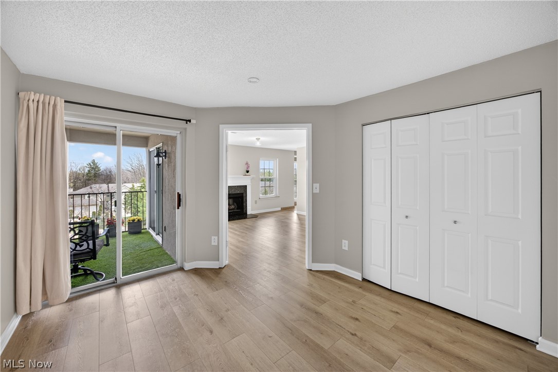 Fox Hollow/Woodhawk Condo - Residential