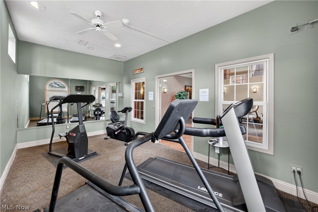 Fox Hollow/Woodhawk Condo - Residential