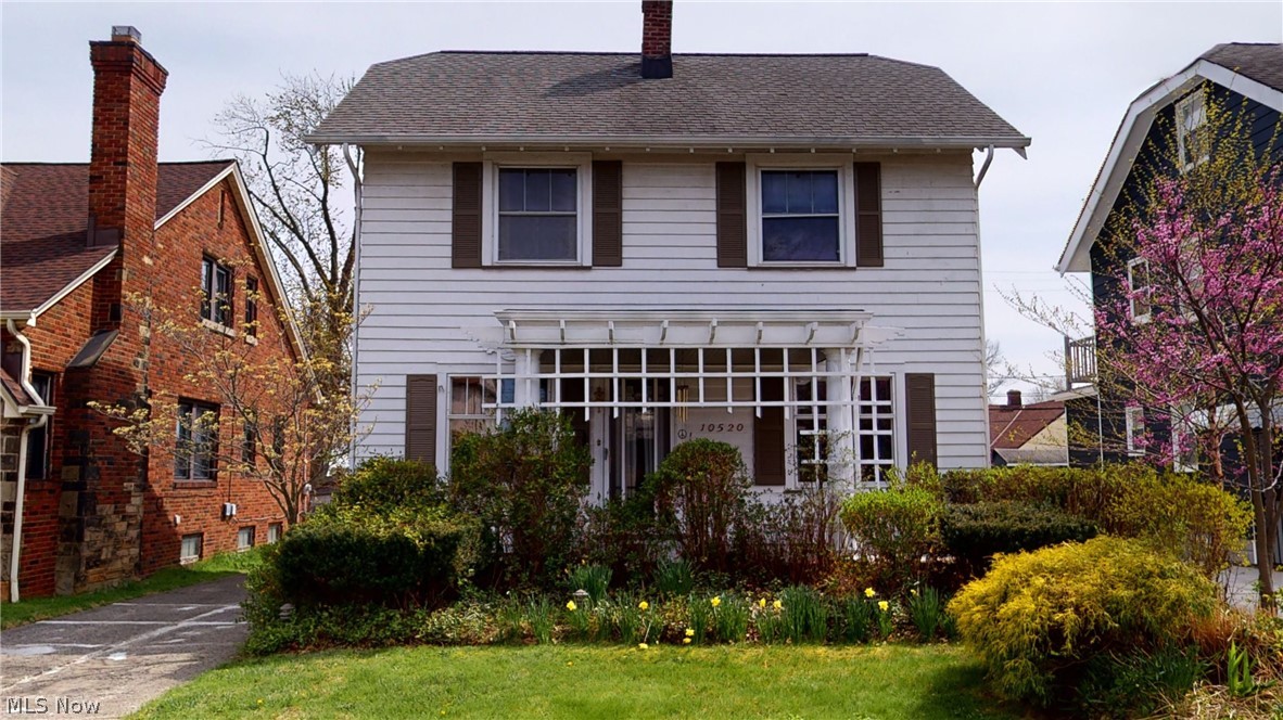 This beautiful home has been loved and cared for by the owners. If you are looking for a place that feels like home right away... this is it! This is truly an example of a home being treated with care and respect. Do not miss your chance to tour this property this may be the home you have been dreaming of all along.