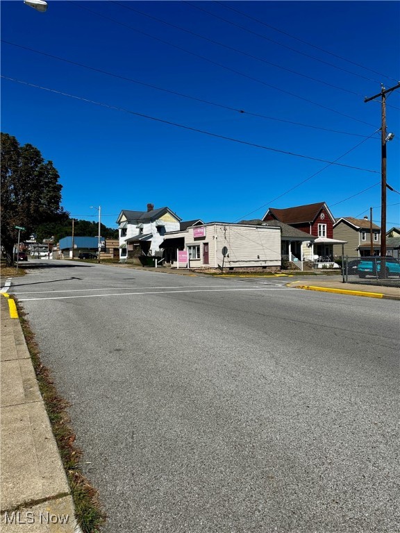 654 S Zane Highway