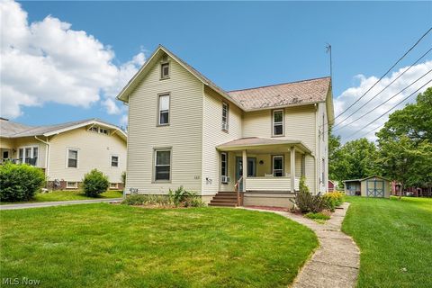 Homes For Sale - 169 Walnut Street<br/> Columbiana County, Leetonia, OH 44431