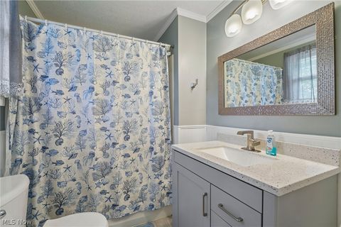 Tiny photo for 169 Walnut Street, Leetonia, OH 44431 (MLS # 5221099)