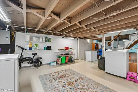Tiny photo for 169 Walnut Street, Leetonia, OH 44431 (MLS # 5221099)