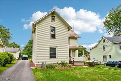 Tiny photo for 169 Walnut Street, Leetonia, OH 44431 (MLS # 5221099)