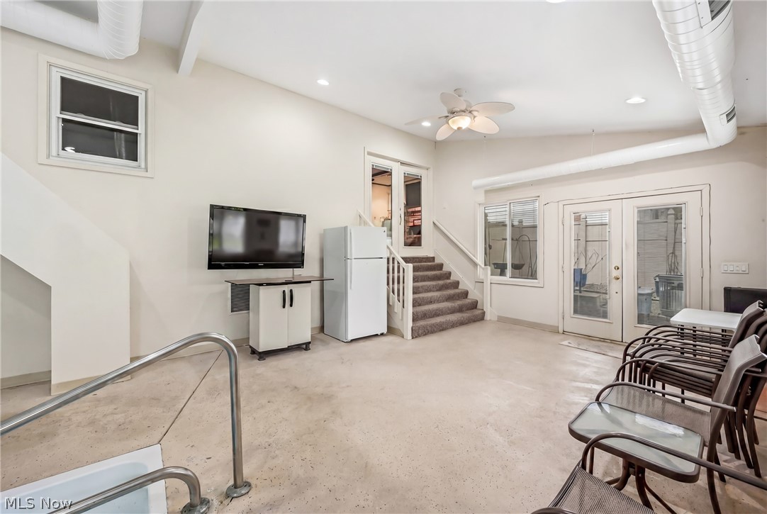 Eaglewood Acres - Residential