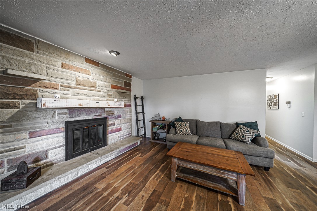 Wyoga Lake Park - Residential