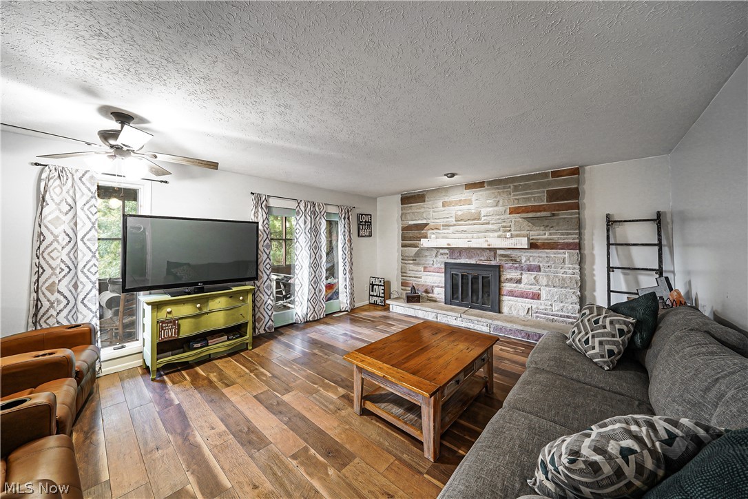 Wyoga Lake Park - Residential