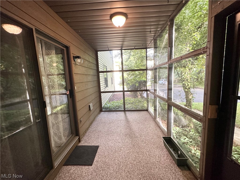 Forest Huntington Woods Condo - Residential