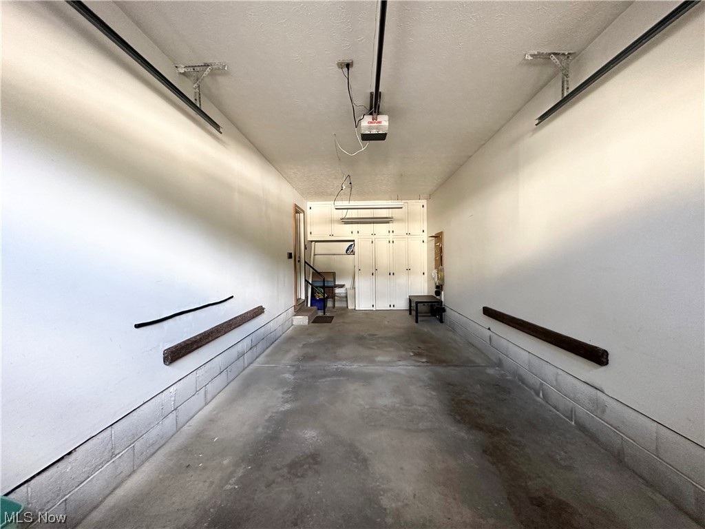 Forest Huntington Woods Condo - Residential