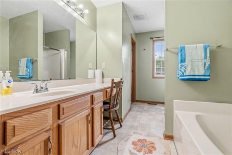 Tiny photo for 6055 Apple Street, Louisville, OH 44641 (MLS # 5221574)