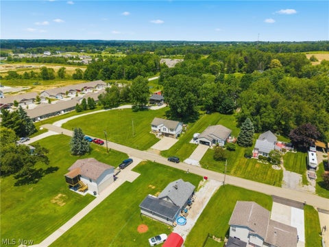 Tiny photo for 6055 Apple Street, Louisville, OH 44641 (MLS # 5221574)