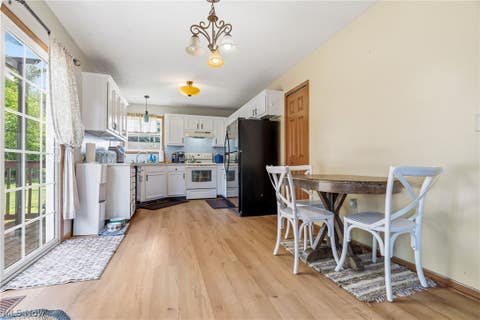 Tiny photo for 6055 Apple Street, Louisville, OH 44641 (MLS # 5221574)