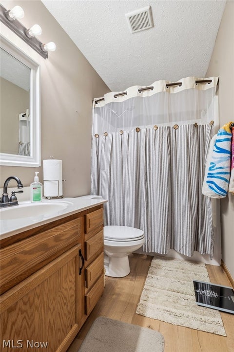 Tiny photo for 6055 Apple Street, Louisville, OH 44641 (MLS # 5221574)