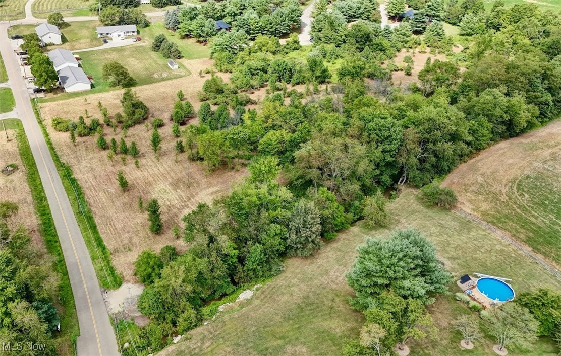 Swonger Road, Dover, Ohio image 4