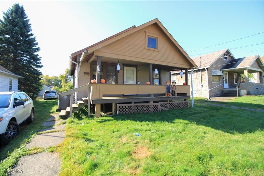 3 Bedroom 1 bath home with a big front porch. Nice sized living and dining rooms. Great for investor or home owner!