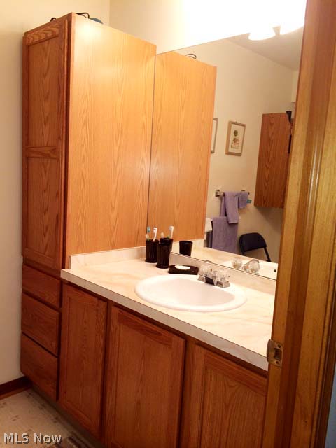Robin Rdg Condo Ph Xxxix - Residential
