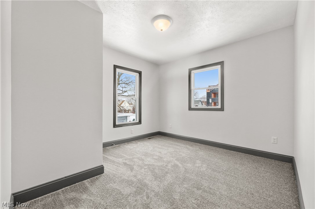 Sumner - Residential