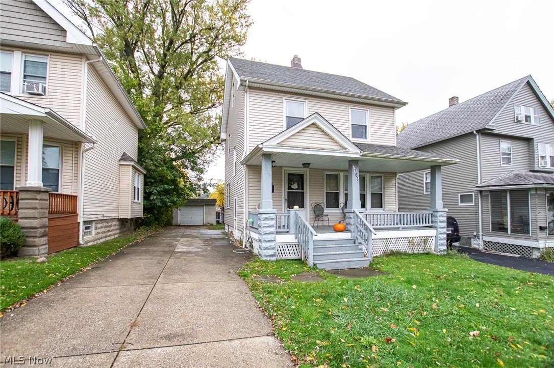 Walton Realty Companys Garfie - Residential