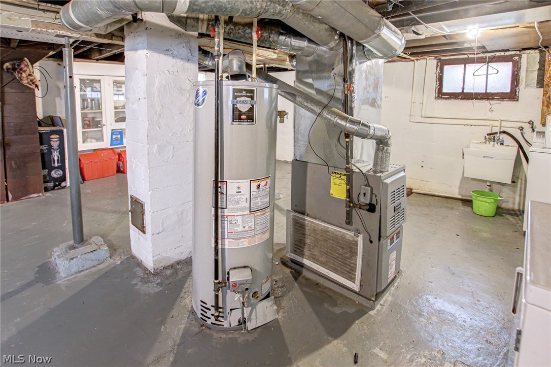 Walton Realty Companys Garfie - Residential