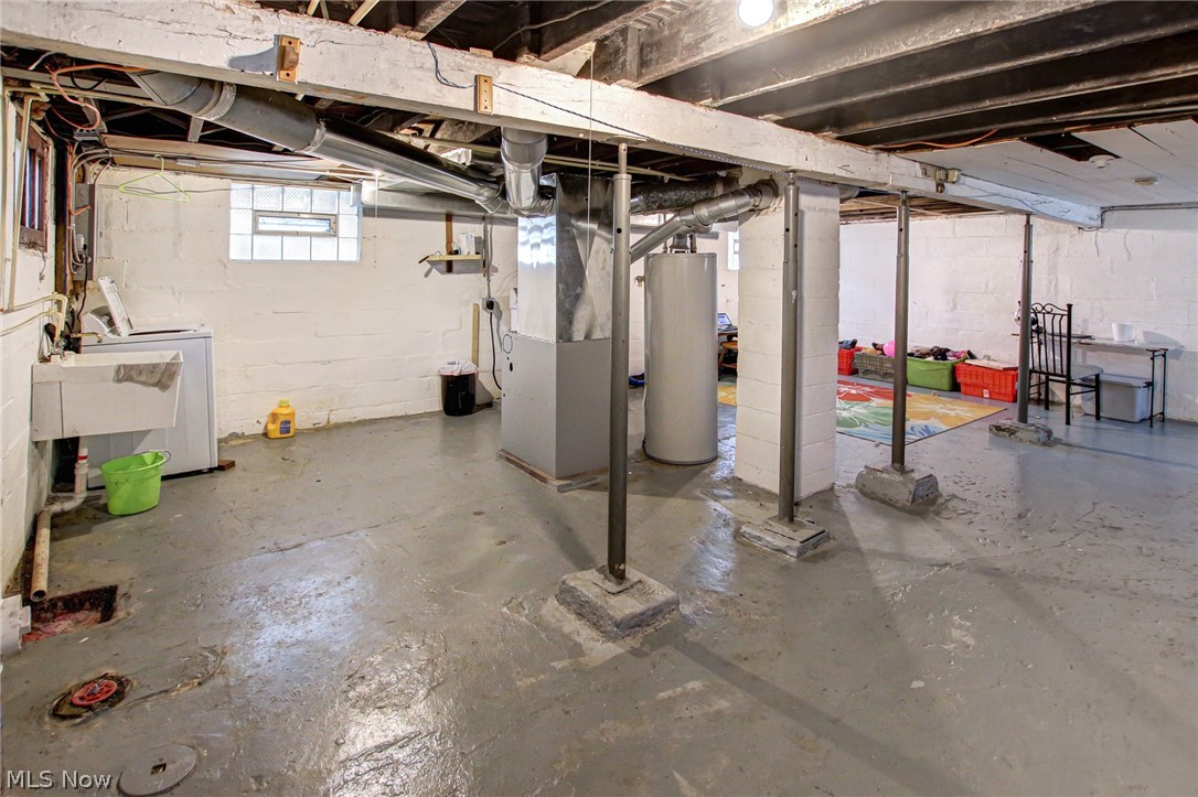 Walton Realty Companys Garfie - Residential