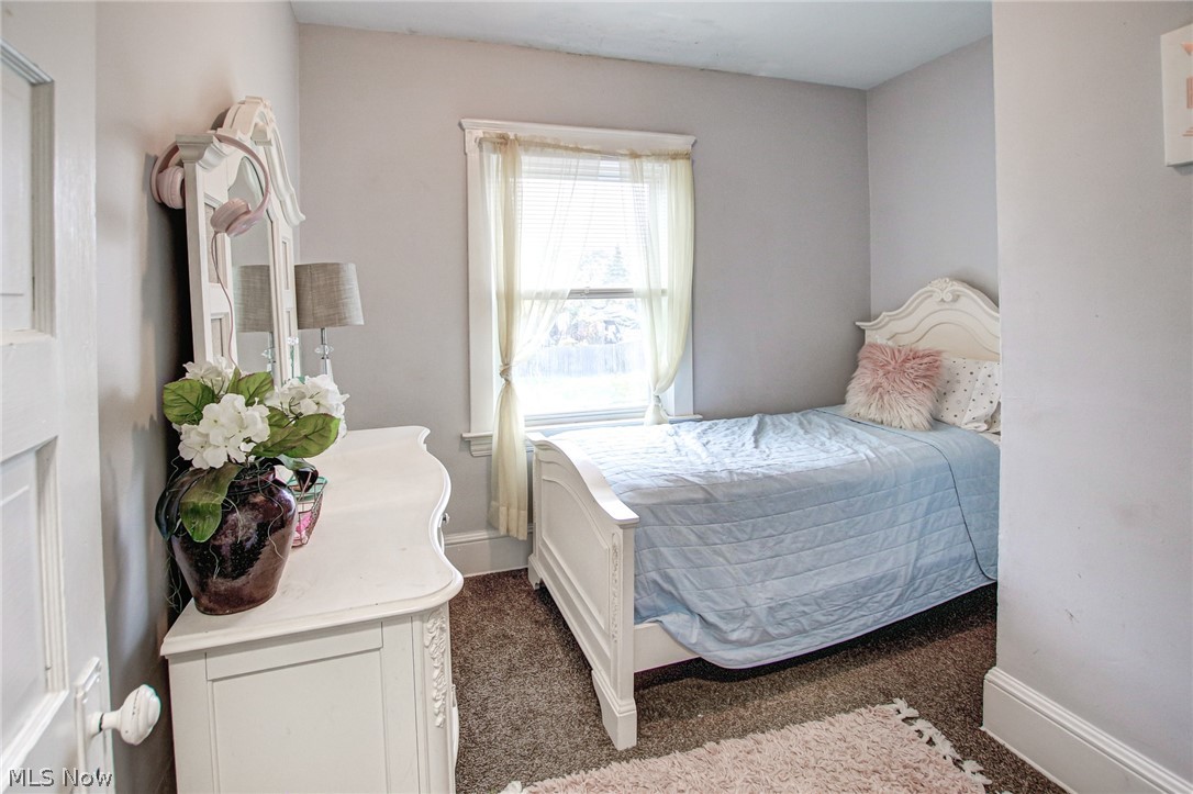 Walton Realty Companys Garfie - Residential