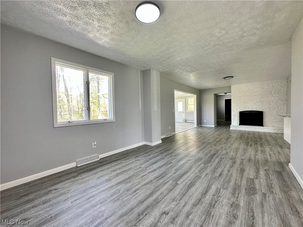 E L Cain 03 - Residential