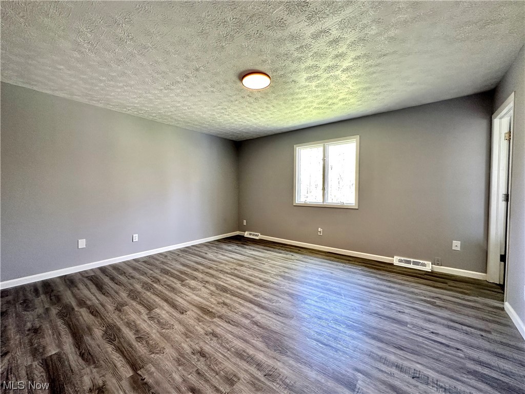 E L Cain 03 - Residential