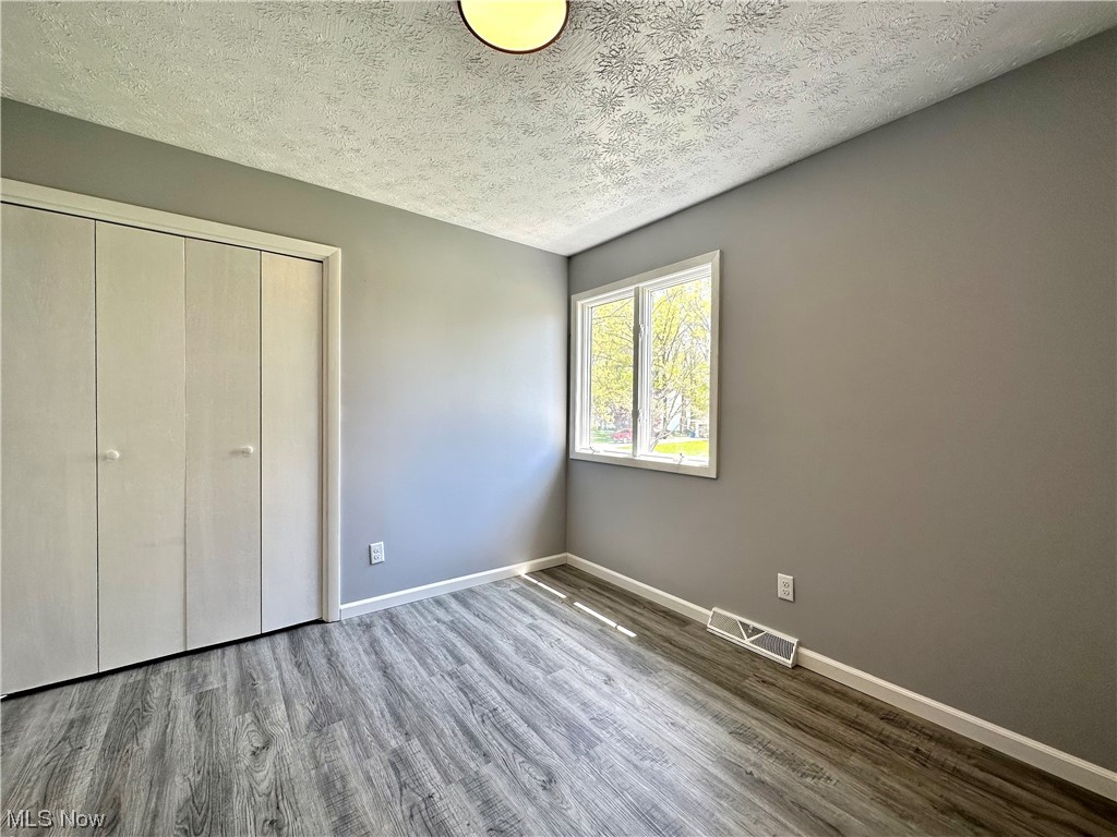 E L Cain 03 - Residential