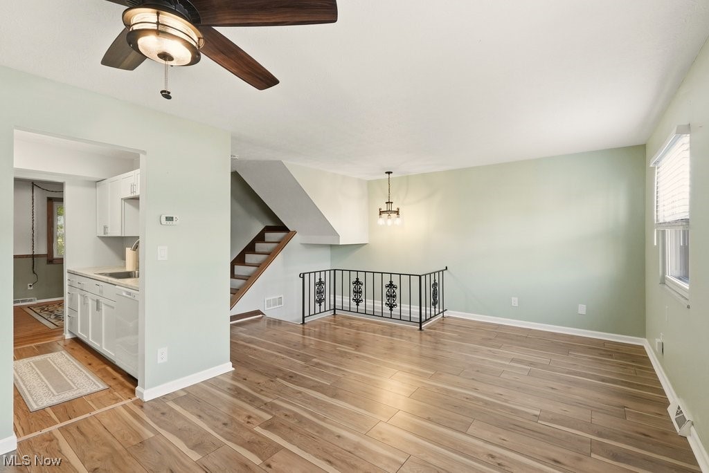 2035 Presidential E42