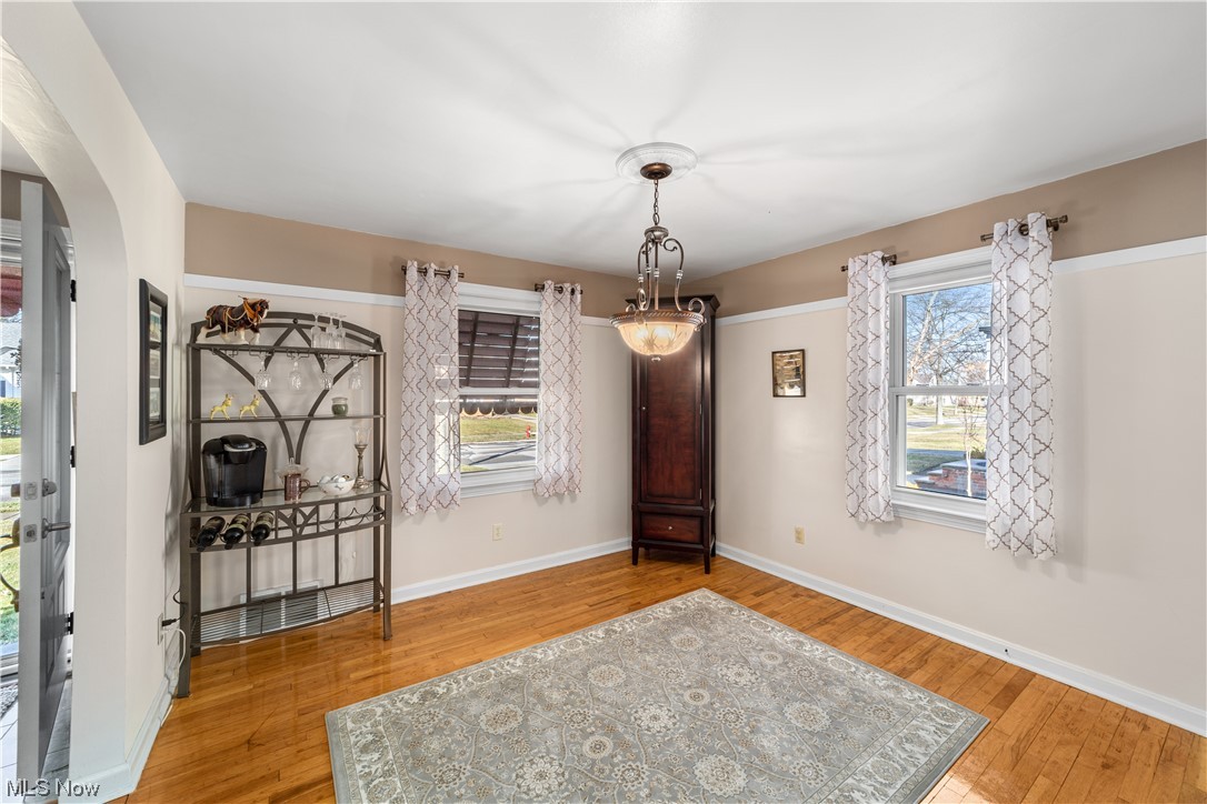 Walter H Tellings Broadfield S - Residential