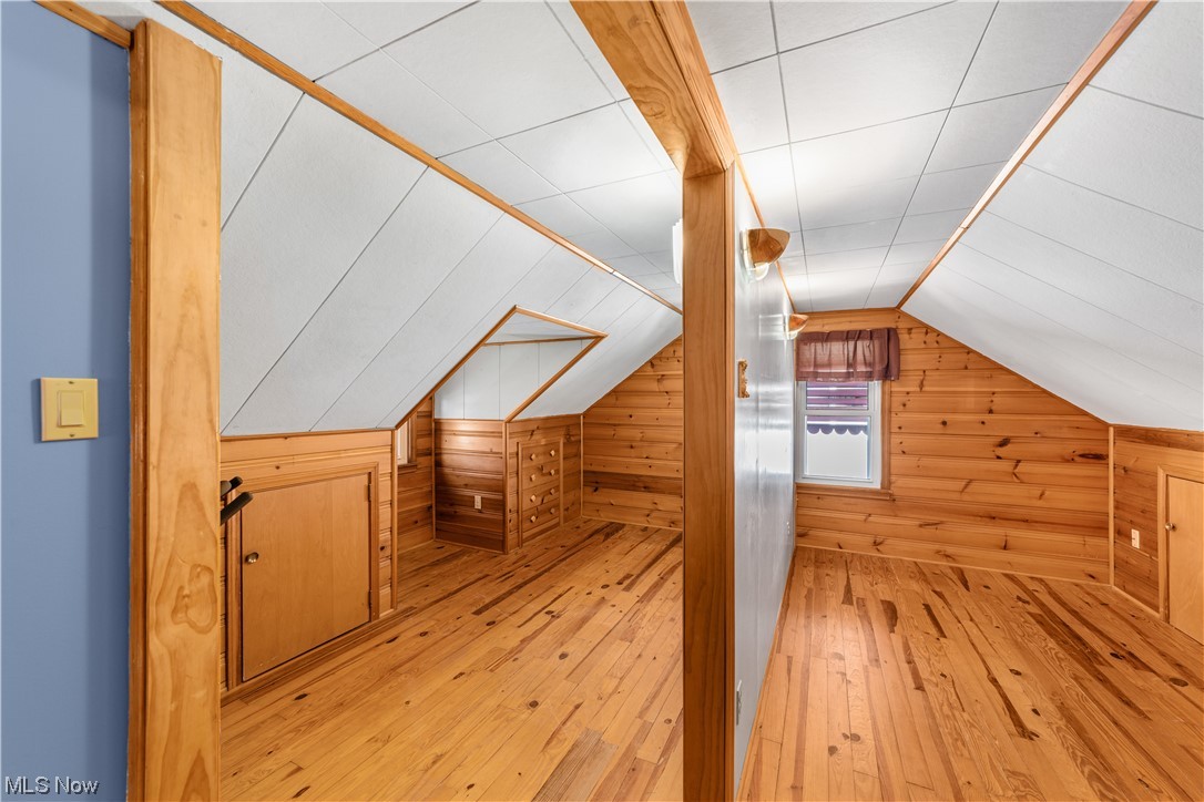 Walter H Tellings Broadfield S - Residential