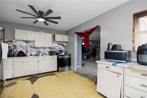 Tiny photo for 1722 Mills Street, Sandusky, OH 44870 (MLS # 5189130)