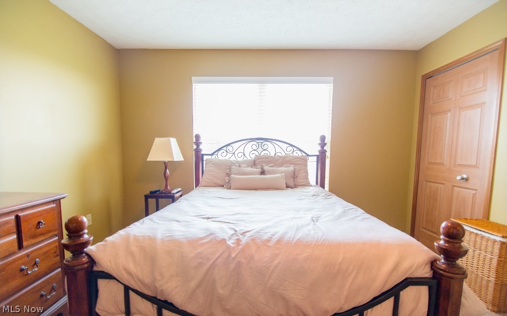 Meadow Lakes 06 - Residential