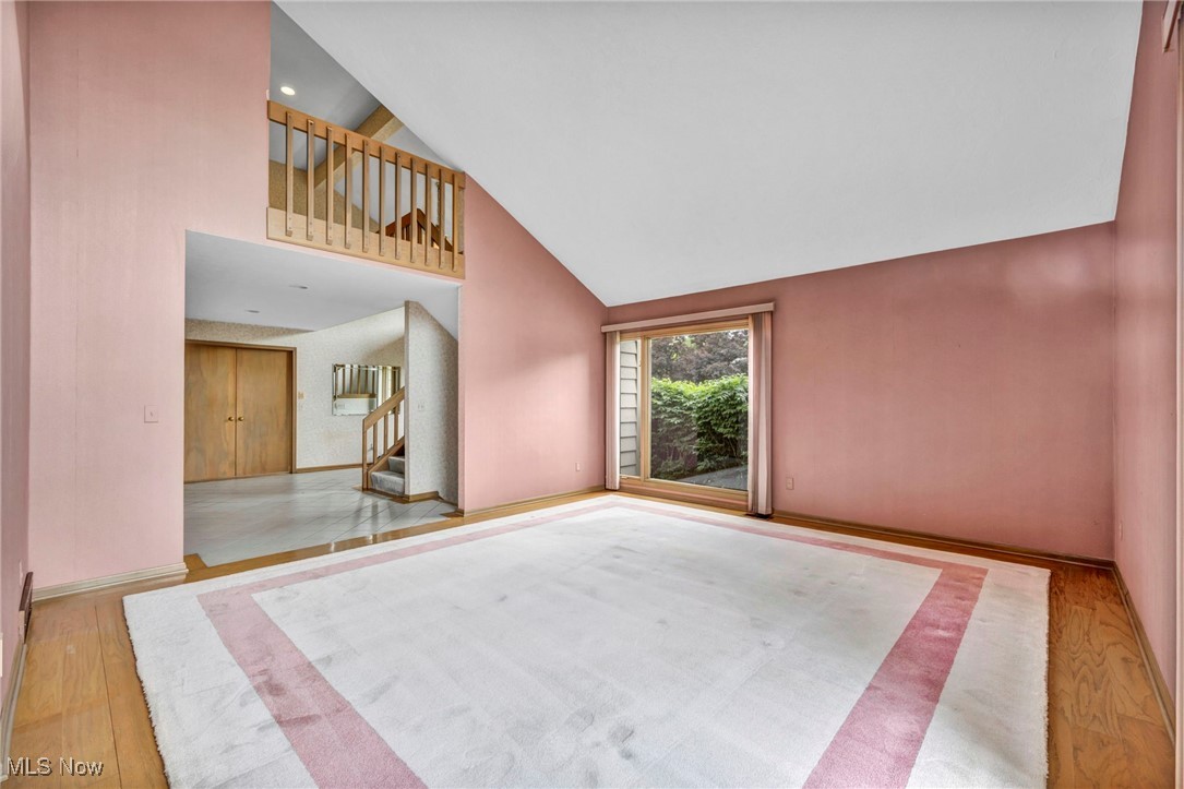 32560 Wintergreen Drive, Solon, Ohio image 10