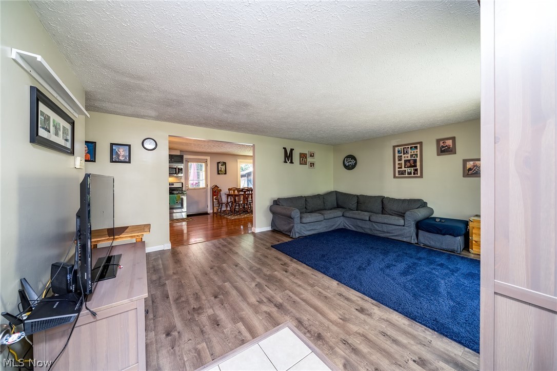 Briar Root Manor - Residential