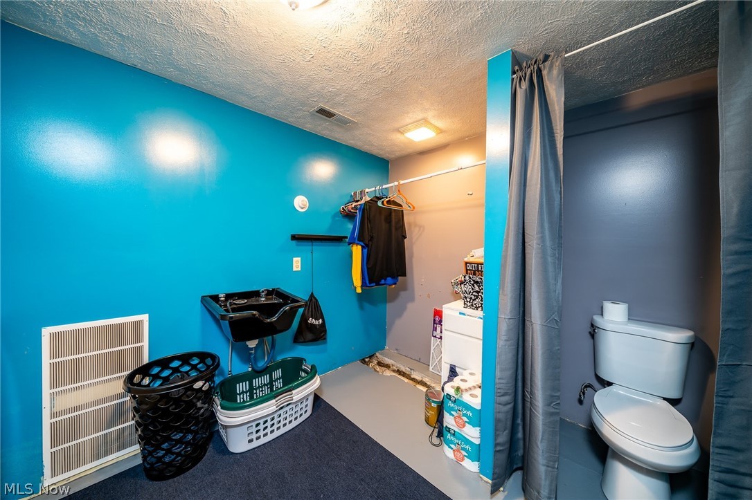 Briar Root Manor - Residential