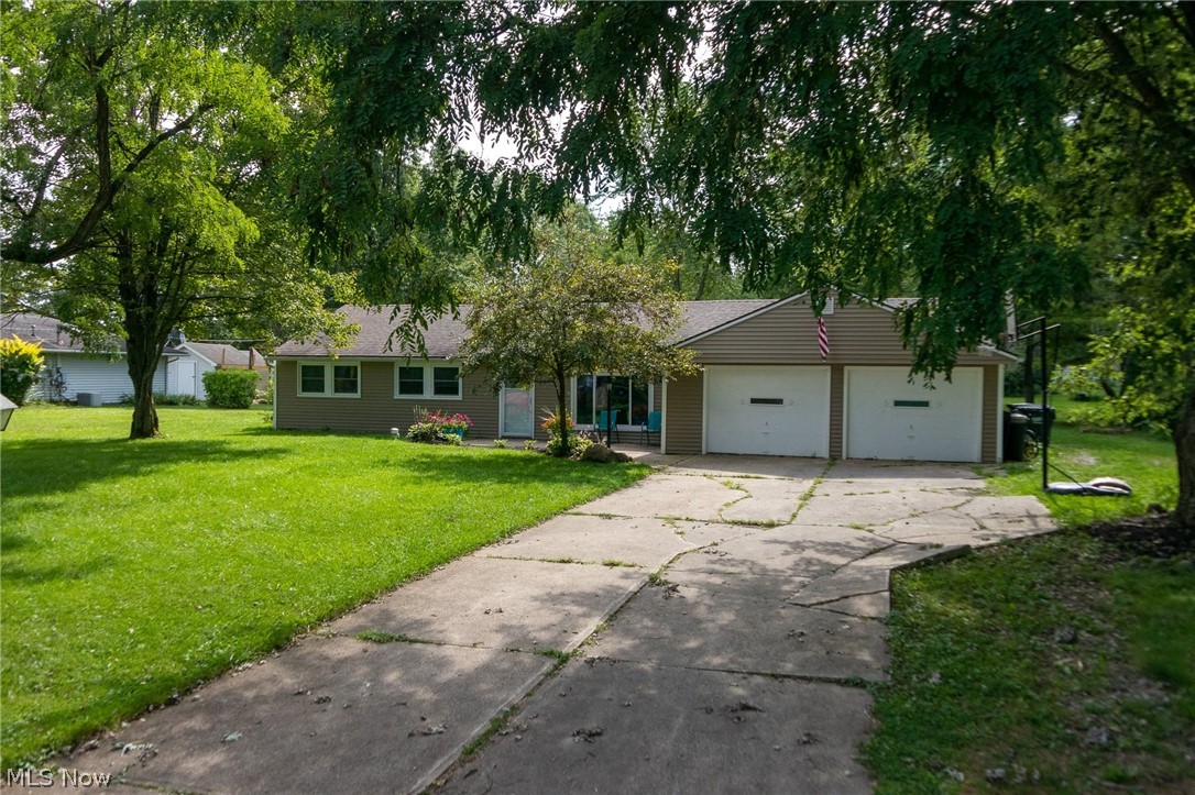 Briar Root Manor - Residential