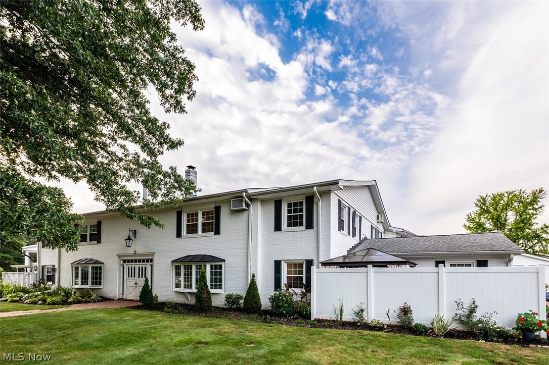 Meadowlawn Condo - Residential