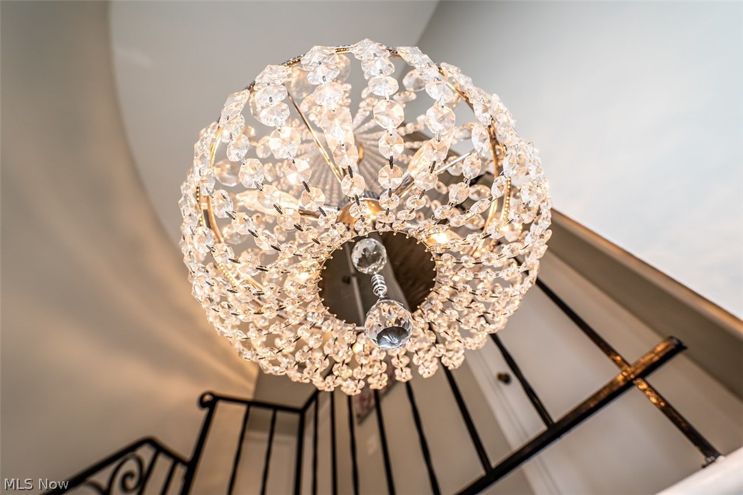 Meadowlawn Condo - Residential