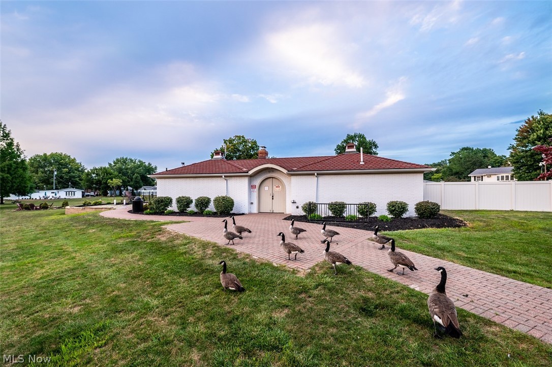 Meadowlawn Condo - Residential