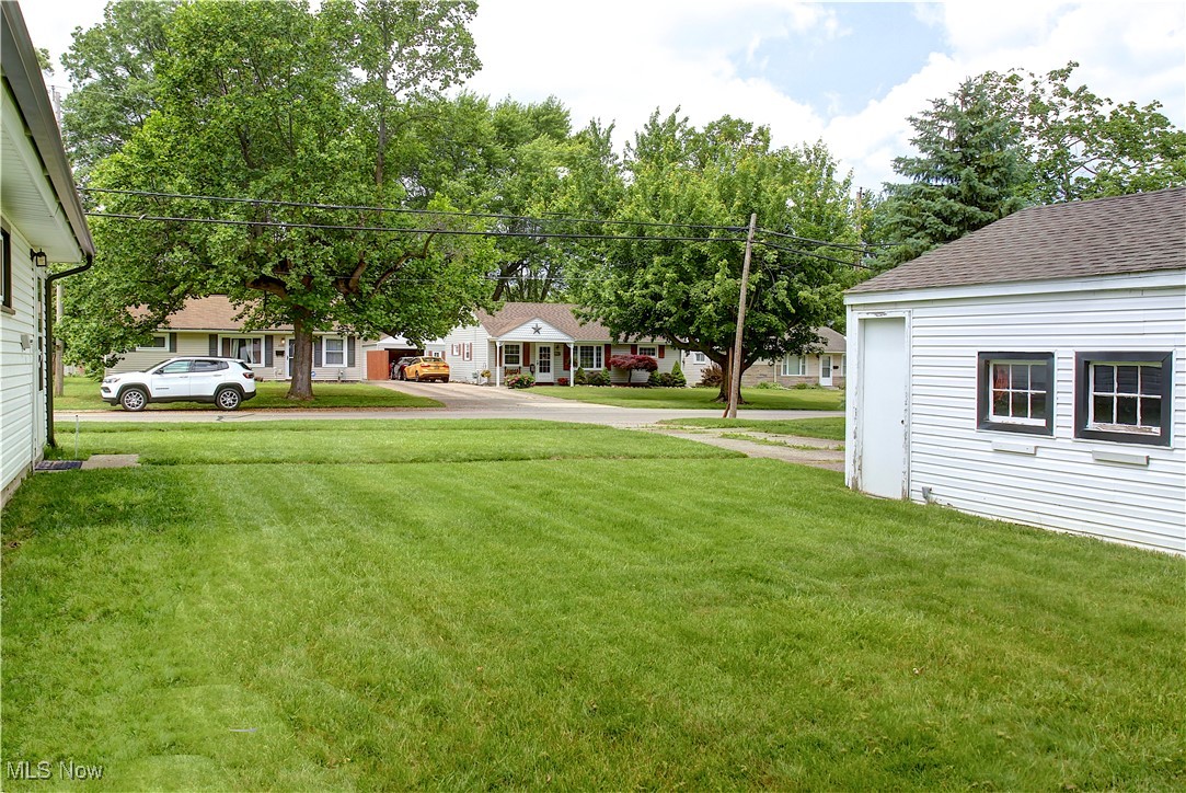 Oakwood Park 01 - Residential