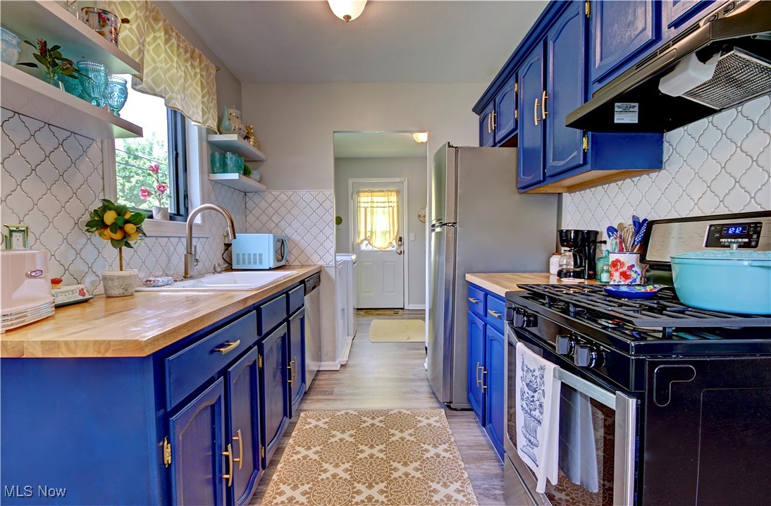 Oakwood Park 01 - Residential