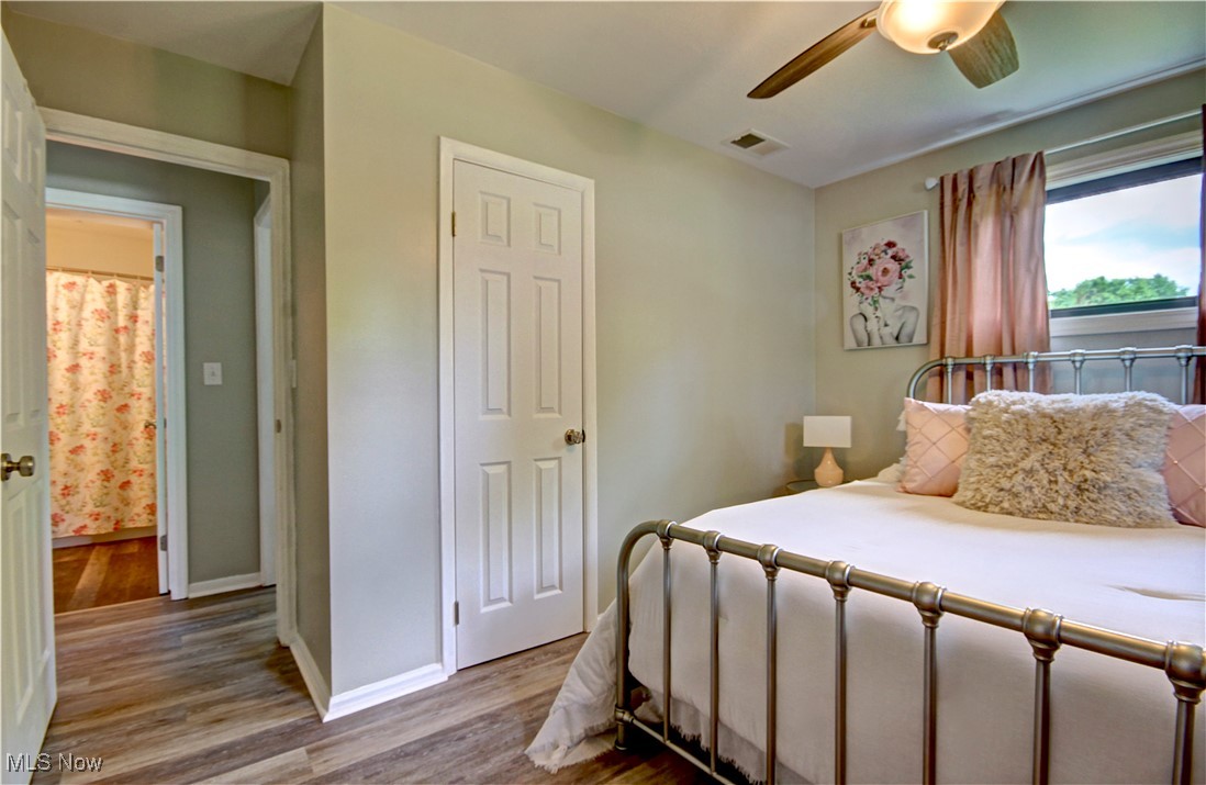 Oakwood Park 01 - Residential