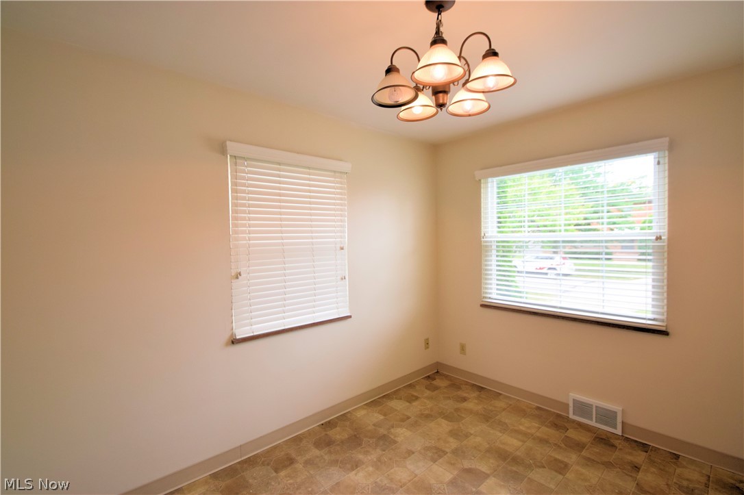 Broadview Road Sub/W T Mallos - Residential