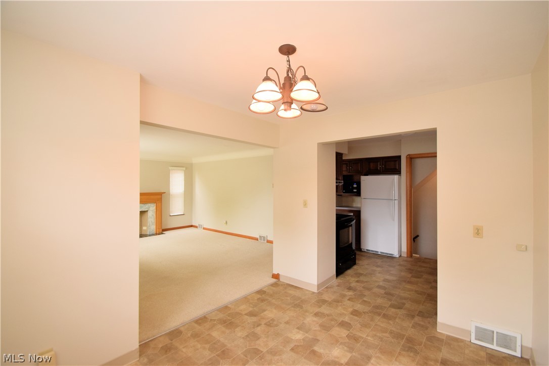 Broadview Road Sub/W T Mallos - Residential